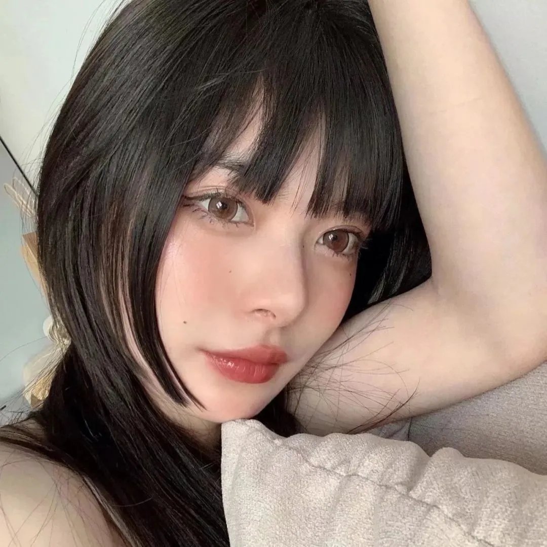 哲秀与英熙 封面