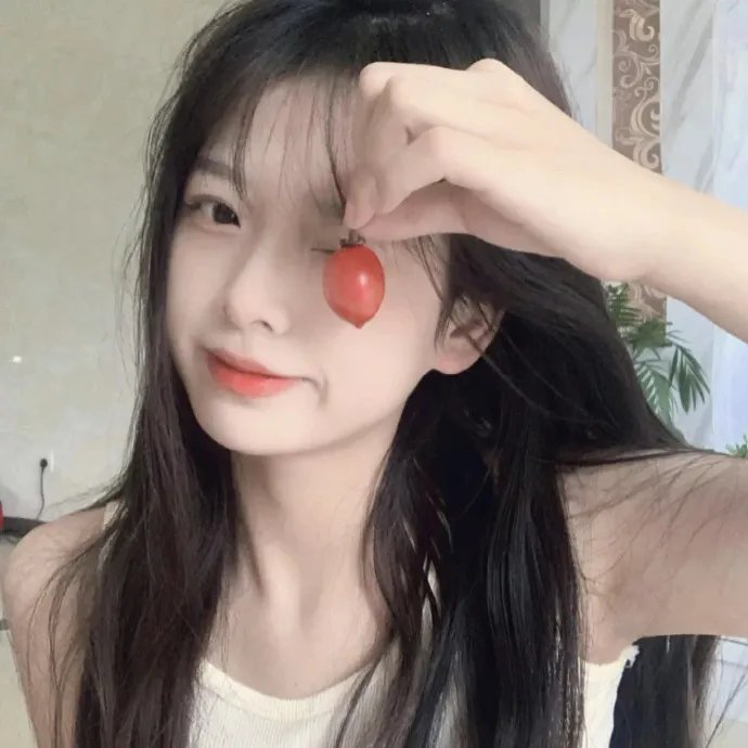 冰冻的闪光 封面